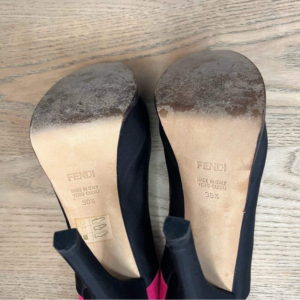 Fendi Colorblock Satin Fendista Peep Toe Platform Tricolor Pink Pumps Size 38.5 - Picture 8 of 9